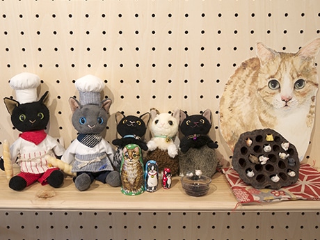 谷中のギャラリーで「谷中ねこ博」 作家8組参加、一点物即売