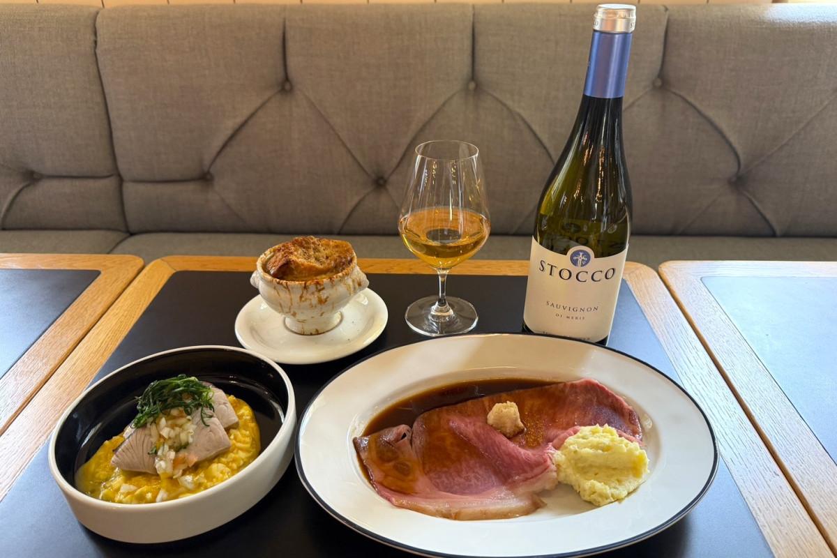 ディナーで提供するアラカルト料理