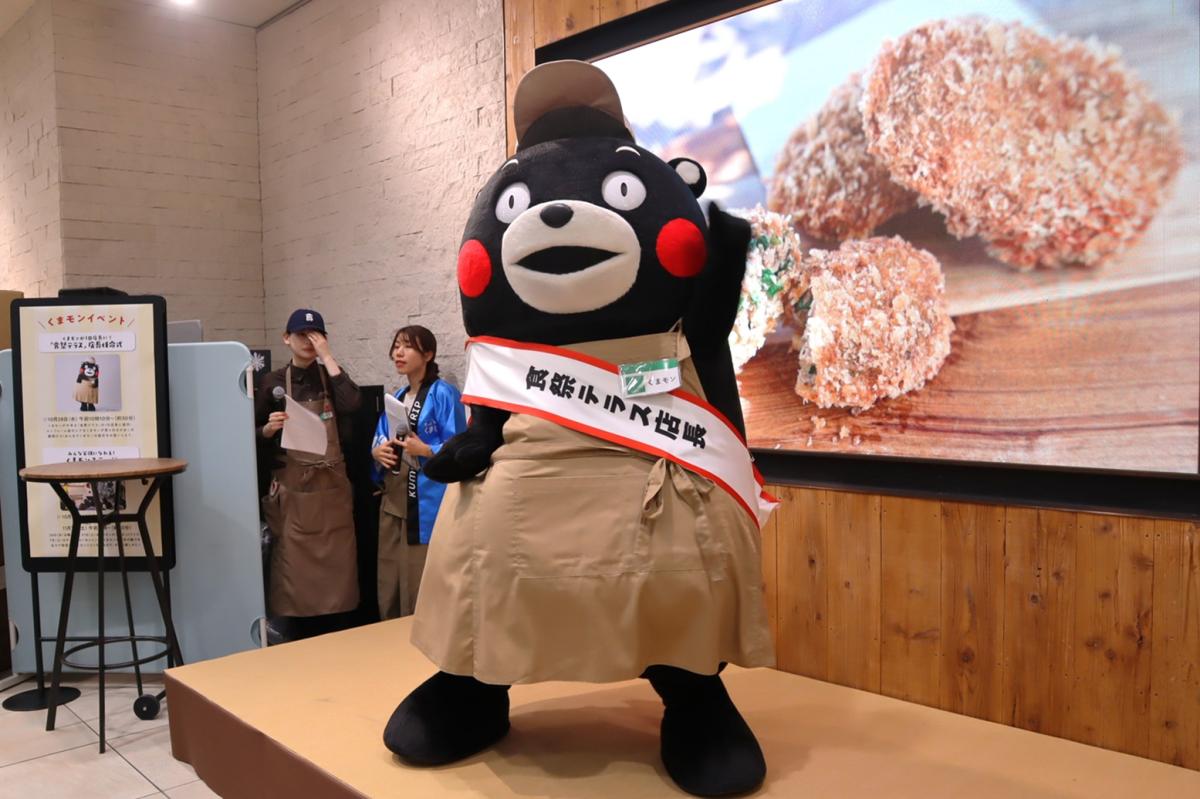 一日店長に就任したくまモン