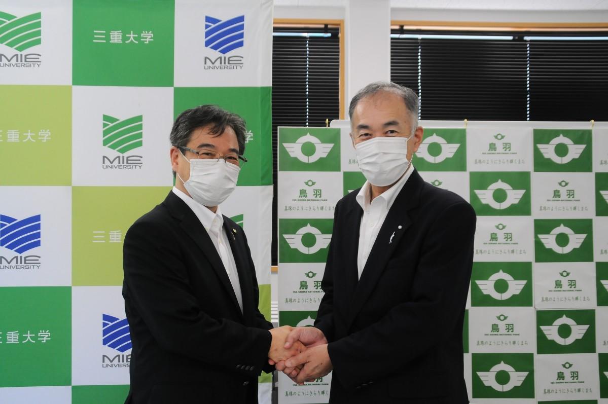 鳥羽市と三重大学が共同研究や海洋教育で連携 イルカを使ったアオサ養殖研究できれば