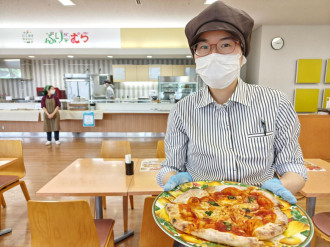 さいたま・プラザウエスト内にピザ＆パスタ「ぷりーむら」　生地から自社製造