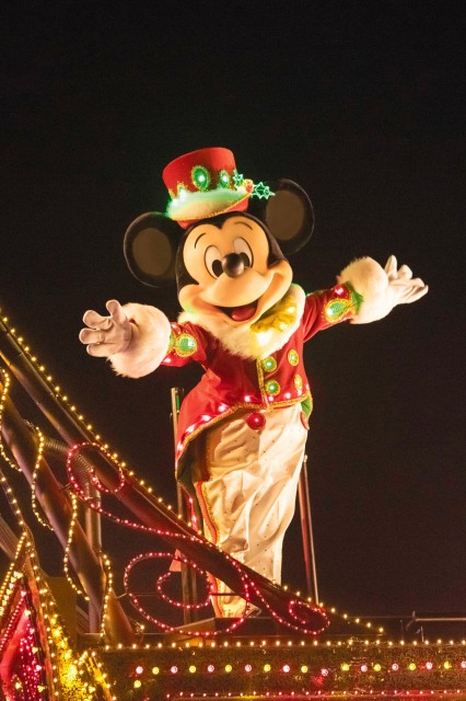 ディズニーパレード夜2024