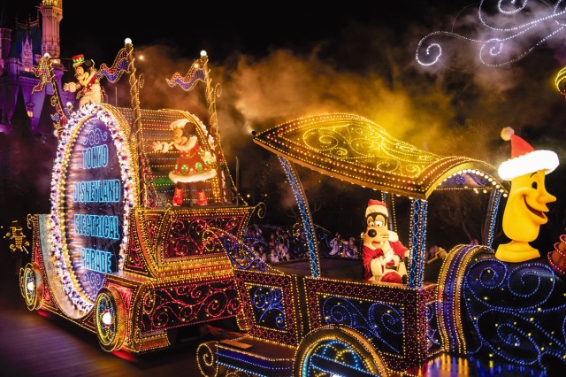 ディズニーパレード夜