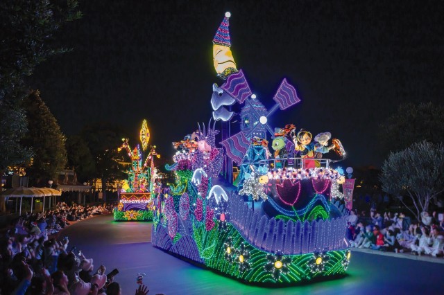 ディズニーパレード夜