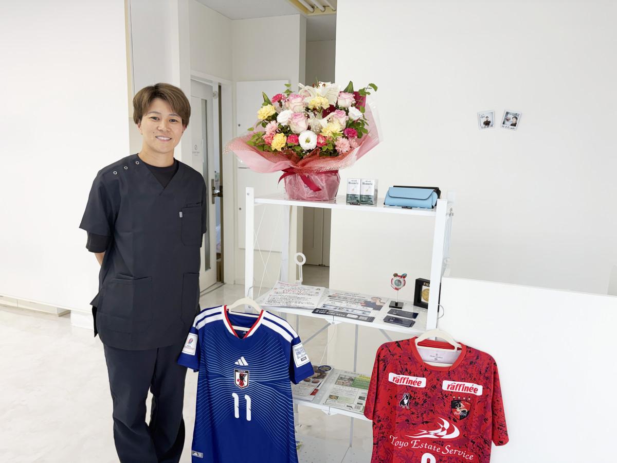 「アイケアLaBo（ラボ）浦安店」店長の筏井りささん