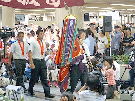 甲子園優勝の作新学院に「うつのみや市民賞」 ギョーザ500人前の副賞も