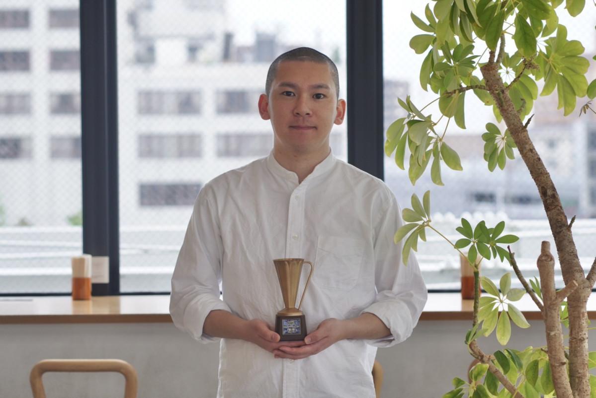 「ISLAND STONE COFFEE ROASTERS みやみらい店」の竹弘店長