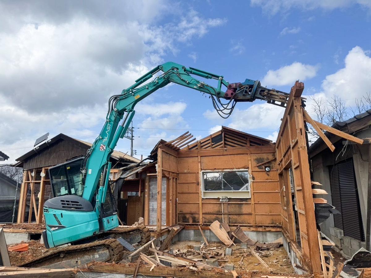 「BLAST」による解体工事（写真提供＝BLAST）