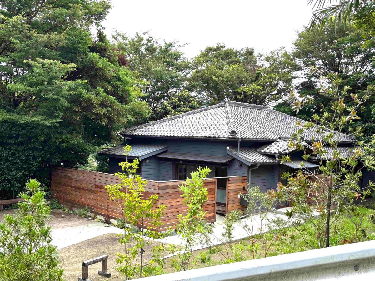 「葉山棚田エリア」の宿泊施設は古民家を改修した「わたや」。1日1組一棟貸し